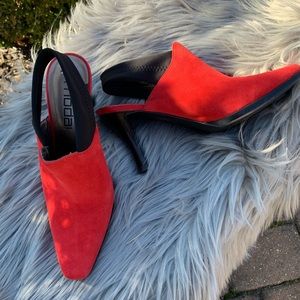 Moda Red Suede Slingback heels Size 7 1/2